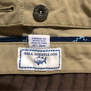 Southern Tide, khaki pants size 30,40 men’s see pics